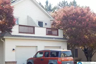 172 Lindfield Cir, Macungie Boro, PA 18062 - Photo 2