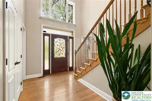 5925 Robin Ln, Upper Saucon Township, PA 18036 - Photo 4