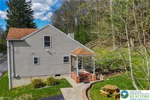 1949 Bushkill Dr, Forks, PA 18040 - Photo 2