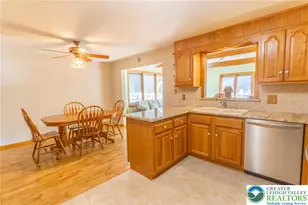 122 Big Oak Ln, Pocono Twp, PA 18372 - Photo 6
