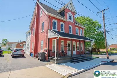 34 E Washington Street, Bethlehem City, PA 18018 - Photo 2