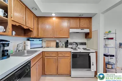 5626 Grace Avenue, Hanover Twp, PA 18017 - Photo 12