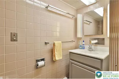 1220 S Lumber Street, Allentown City, PA 18103 - Photo 28