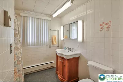 1220 S Lumber Street, Allentown City, PA 18103 - Photo 34