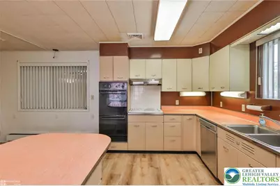 1220 S Lumber Street, Allentown City, PA 18103 - Photo 18