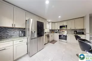815 E Emmaus Ave, Salisbury Township, PA 18103 - Photo 16