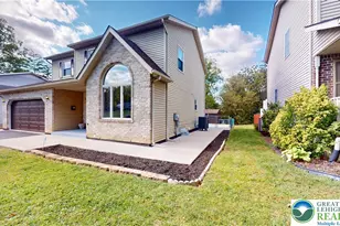 815 E Emmaus Ave, Salisbury Township, PA 18103 - Photo 4