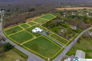 3670 N Dogwood Rd, Lehigh Township, PA 18038 - Photo 2