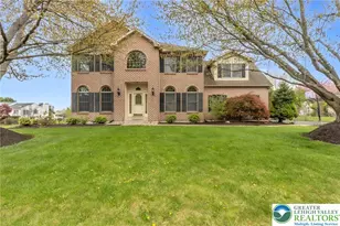 1785 Clarendon Dr, Forks Twp, PA 18040 - Photo 2