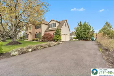 1785 Clarendon Drive, Forks Twp, PA 18040 - Photo 6