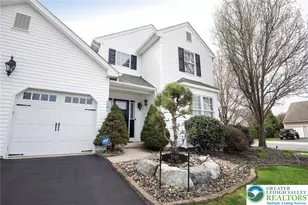 1941 Grigio Pl, Bethlehem Township, PA 18045 - Photo 2