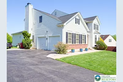 4217 Shadowstone Drive, Forks Twp, PA 18040 - Photo 2