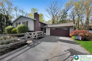 505 Helen Cir, Moore Township, PA 18014 - Photo 2