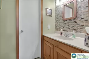 505 Helen Cir, Moore Township, PA 18014 - Photo 28