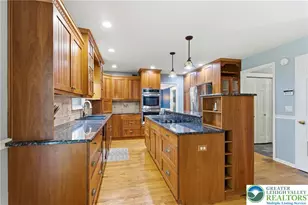 3875 Gloucester Pl, Bethlehem Township, PA 18020 - Photo 4