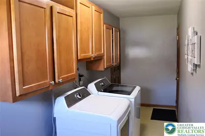 1812 Elmhurst Drive, Whitehall Township, PA 18052 - Photo 28