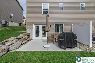221 Craig Ave, Bethlehem City, PA 18018 - Photo 4