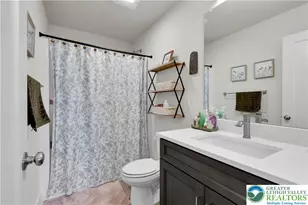 221 Craig Ave, Bethlehem City, PA 18018 - Photo 32