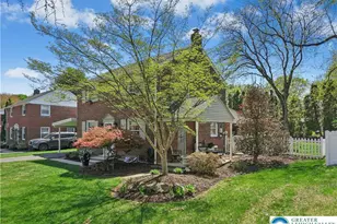 2444 W Tremont St, Allentown City, PA 18104 - Photo 2