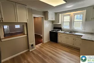 324 Walnut St, Catasauqua Boro, PA 18032 - Photo 6