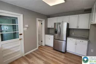 324 Walnut St, Catasauqua Boro, PA 18032 - Photo 10