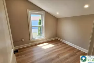 324 Walnut St, Catasauqua Boro, PA 18032 - Photo 16