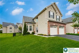 9701 Viceroy Ln, Upper Macungie Township, PA 18031 - Photo 2