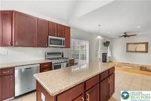9701 Viceroy Ln, Upper Macungie Township, PA 18031 - Photo 8