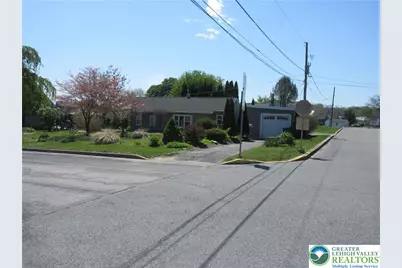 246 Poplar Street, Bath Boro, PA 18014 - Photo 2