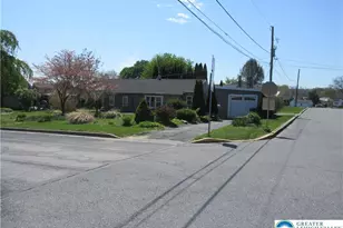 246 Poplar St, Bath Boro, PA 18014 - Photo 2