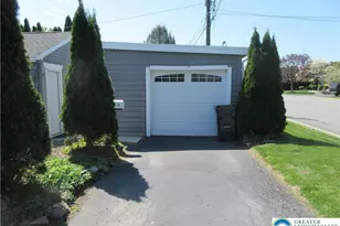 246 Poplar St, Bath Boro, PA 18014 - Photo 4