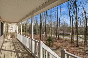 104 Merriment Ln, Tobyhanna Twp, PA 18610 - Photo 2