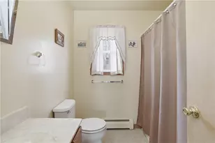 104 Merriment Ln, Tobyhanna Twp, PA 18610 - Photo 10
