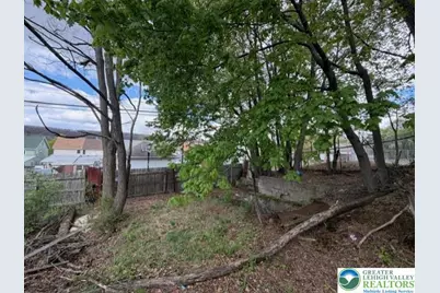 619 E Abbott Street, Lansford Boro, PA 18232 - Photo 14
