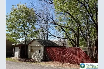 619 E Abbott Street, Lansford Boro, PA 18232 - Photo 6