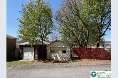 619 E Abbott Street, Lansford Boro, PA 18232 - Photo 4