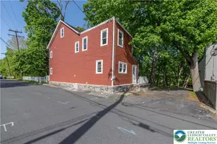 61 N Locust St, Easton, PA 18042 - Photo 2