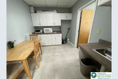 701 Union Boulevard, Bethlehem City, PA 18018 - Photo 6