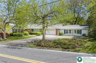 178 Grouse Dr, Moore Township, PA 18014 - Photo 2