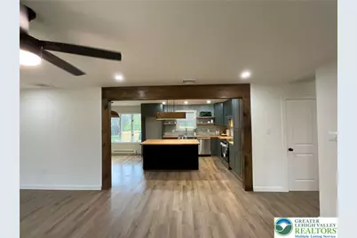 1067 S Broadview Drive, Jim Thorpe Boro, PA 18229 - Photo 10