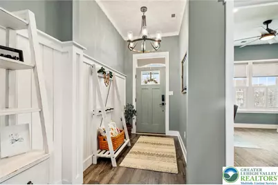7928 Schaefer Crest, Upper Macungie Township, PA 18031 - Photo 2