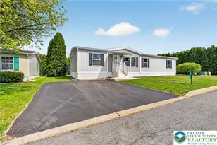 4180 Heritage Ln, Lehigh Township, PA 18088 - Photo 1
