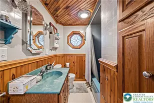 115 N Liberty St, Nazareth Boro, PA 18064 - Photo 8