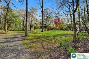 139 Jungfrau Dr, Pocono Twp, PA 18332 - Photo 2