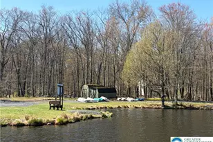 139 Jungfrau Dr, Pocono Twp, PA 18332 - Photo 42