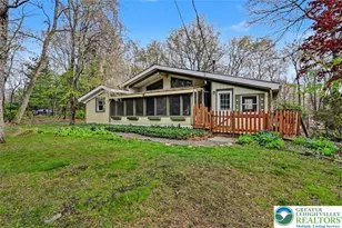 139 Jungfrau Dr, Pocono Twp, PA 18332 - Photo 4
