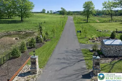2604 Saddleback Lane, Lower Saucon Township, PA 18015 - Photo 8