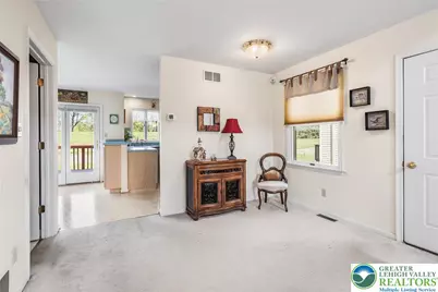 287 Ridings Circle #287, Macungie Boro, PA 18062 - Photo 8
