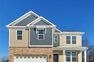 102 Winding Rd, Forks Twp, PA 18040 - Photo 1