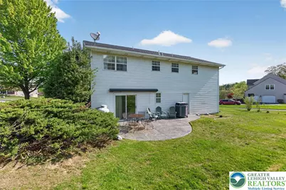 970 Hillcrest S Drive, Macungie Boro, PA 18062 - Photo 12